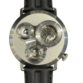 Otsuka RoTech Model U047 Men's Stainless Steel Watch 7.5